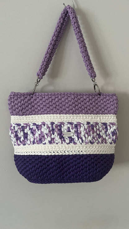 Tote bag with colour combination